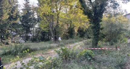 Bédarrides Terrain à bâtir - 1468800-3418annonce220221109XQyUx.jpeg Maisons Open