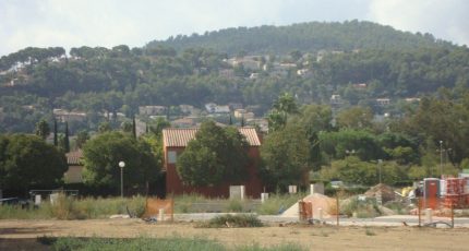 Hyères Terrain à bâtir - 1570090-649annonce120230322y0r46.jpeg Maisons Open