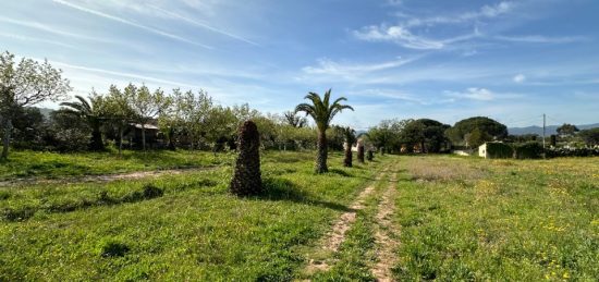 Terrain à bâtir à Fréjus, Provence-Alpes-Côte d'Azur