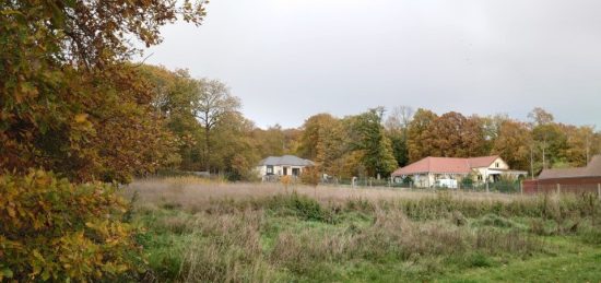 Terrain à bâtir à Fontaine-la-Guyon, Centre-Val de Loire
