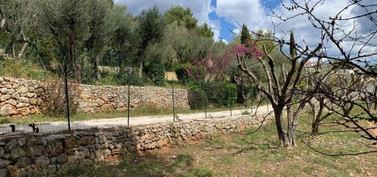 Terrain à bâtir à Cuers, Provence-Alpes-Côte d'Azur