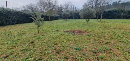 Terrain à bâtir à Les Pennes-Mirabeau, Provence-Alpes-Côte d'Azur