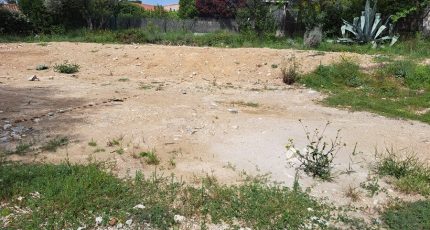 Velaux Terrain à bâtir - 2149268-11041annonce420250505guzwR.jpeg Maisons Open
