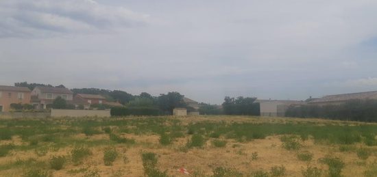 Terrain à bâtir à Caumont-sur-Durance, Provence-Alpes-Côte d'Azur