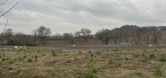 Terrain à bâtir à , Tarn