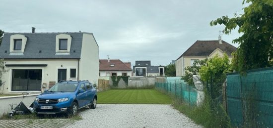 Terrain à bâtir à Houilles, Île-de-France