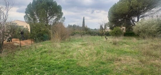 Terrain à bâtir à Éguilles, Provence-Alpes-Côte d'Azur